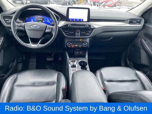 Used 2021 Ford Escape Titanium image 5