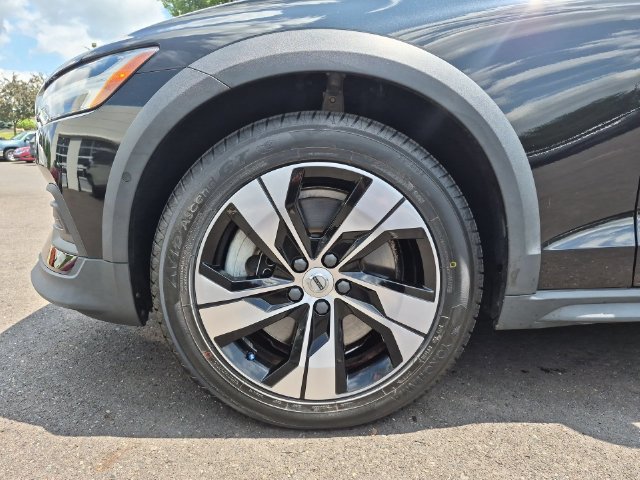 Used 2020 Volvo V60 T5 Cross Country AWD/4WD image 36