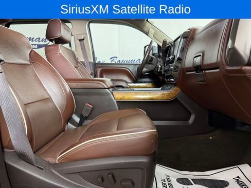 Used 2017 Chevrolet Silverado 2500 High Country AWD/4WD image 17