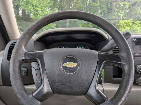 Used 2013 Chevrolet Silverado 1500 W/T w/ LS Package RWD image 18