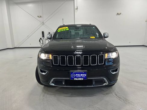 Used 2018 Jeep Grand Cherokee Limited AWD/4WD image 2