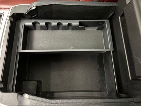 Certified 2022 Ford F250 Platinum image 46