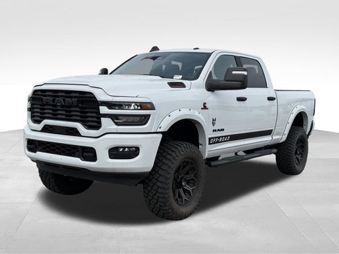 New 2025 RAM 2500 Big Horn AWD/4WD image 1