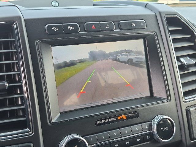 Used 2020 Ford Expedition Limited AWD/4WD image 26