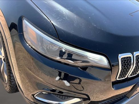 Used 2019 Jeep Cherokee Limited AWD/4WD image 30