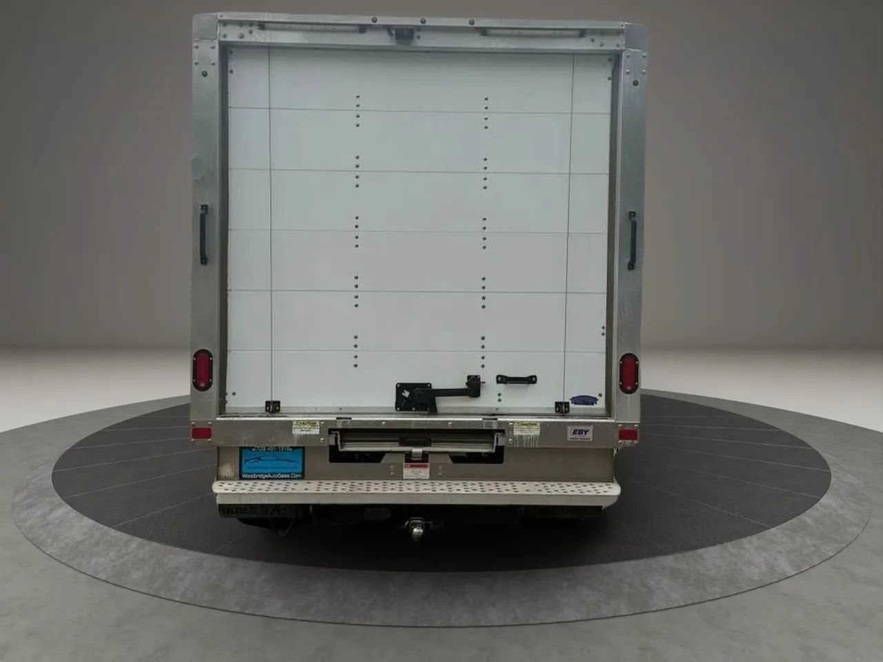 Used 2019 Ford Transit 350 156 DRW RWD image 5