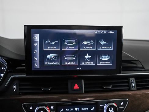 Used 2022 Audi A4 2.0T Premium w/ 18" Wheel Package image 21