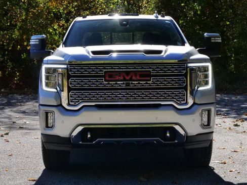 Used 2022 GMC Sierra 2500 Denali image 5