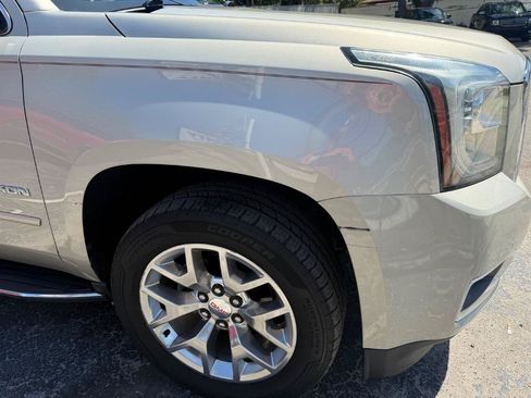 Used 2017 GMC Yukon SLT w/ Open Road Package RWD image 15