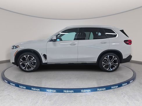 Used 2025 BMW X5 xDrive40i image 11