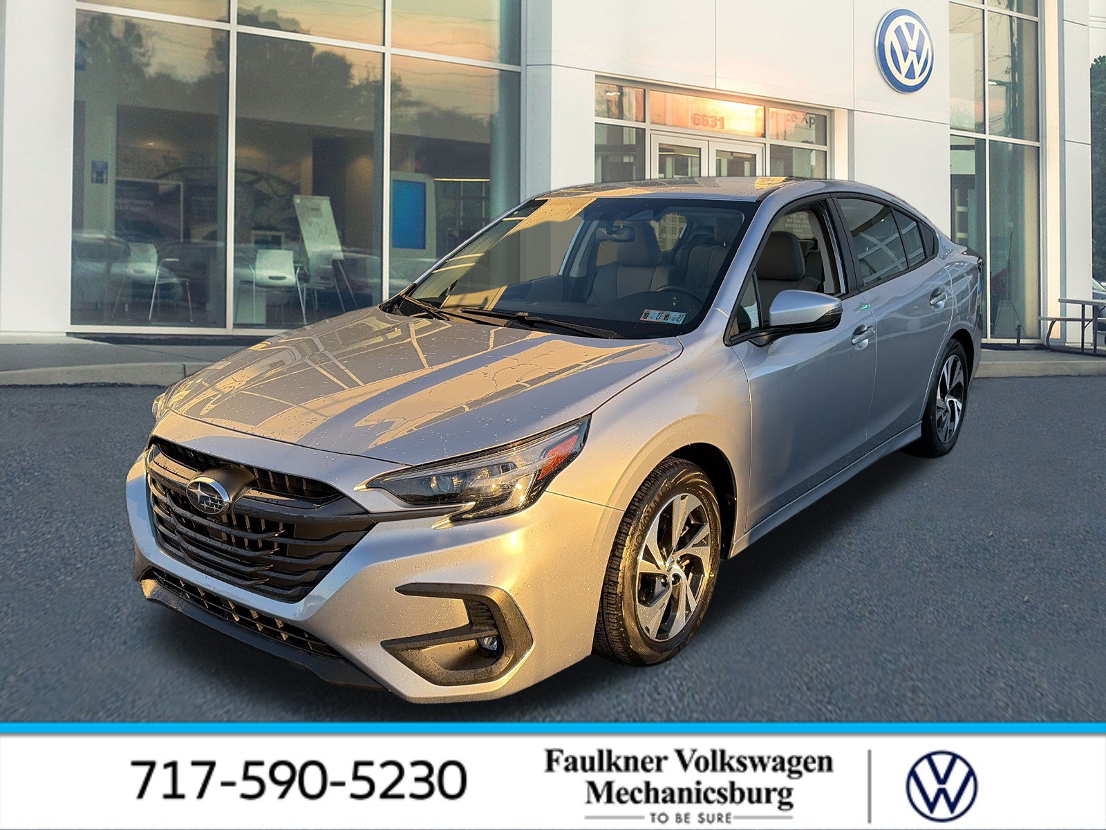 Used 2023 Subaru Legacy Premium AWD/4WD image 1