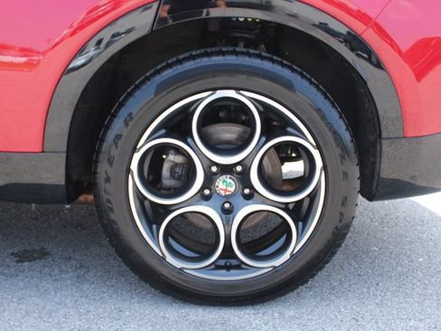 Used 2024 Alfa Romeo Tonale Ti AWD/4WD image 36
