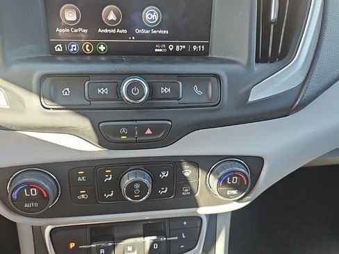 Used 2023 GMC Terrain SLE w/ Driver Convenience Package AWD/4WD image 9