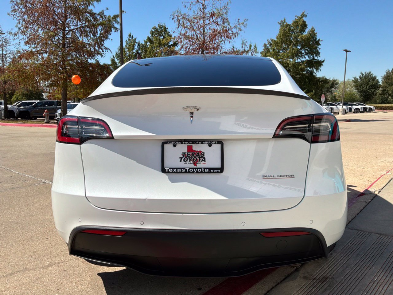 Used 2022 Tesla Model Y Performance AWD/4WD image 7