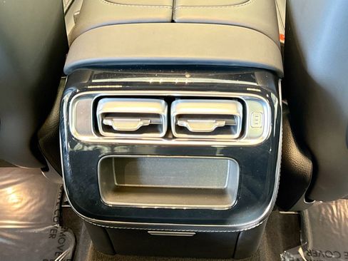 Certified 2022 Mercedes-Benz S 500 4MATIC image 24