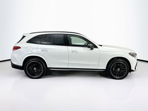 Certified 2025 Mercedes-Benz GLC 300 image 4