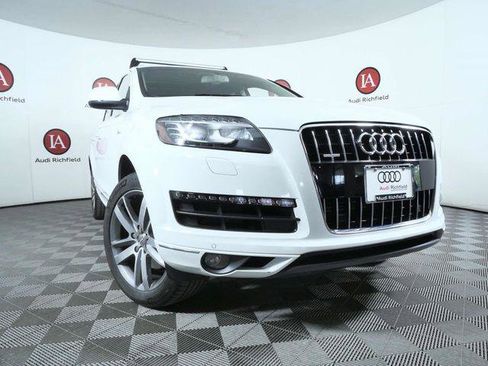 Used 2015 Audi Q7 3.0T Premium Plus w/ Premium Plus Package AWD/4WD image 2
