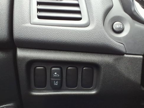 Used 2025 Mitsubishi Outlander Sport ES image 24