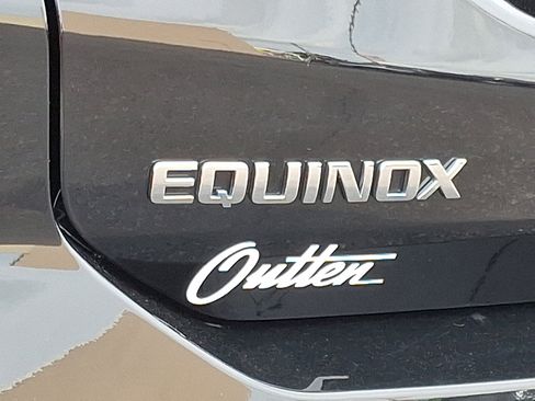 Used 2023 Chevrolet Equinox LS w/ LS Convenience Package image 30