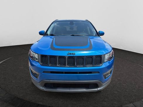 Used 2018 Jeep Compass Latitude AWD/4WD image 2