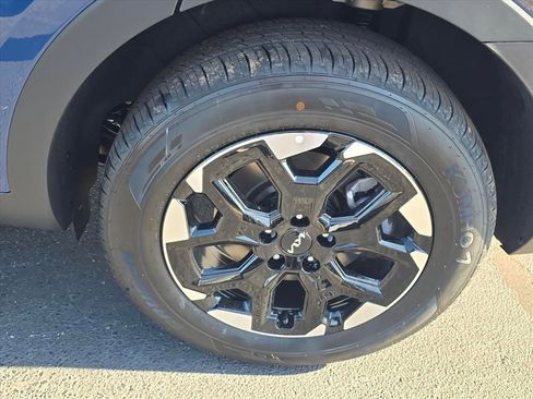 New 2026 Kia Sorento S image 12