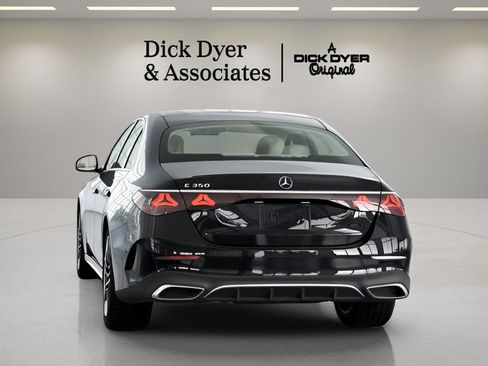 Used 2025 Mercedes-Benz E 350 Sedan image 16