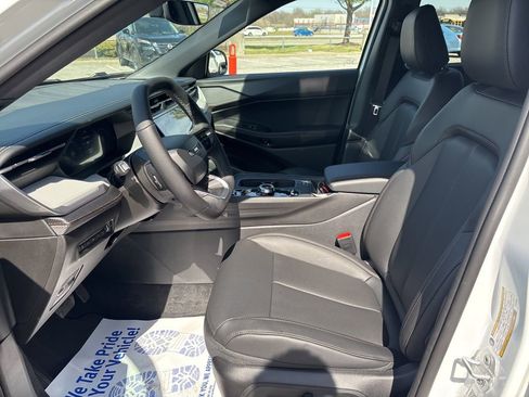 New 2026 Jeep Cherokee Limited AWD/4WD image 60