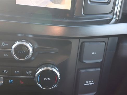 New 2026 Ford F350 Lariat w/ Black Appearance Package image 17