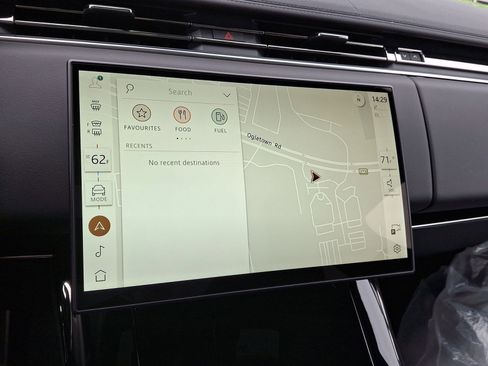 New 2025 Land Rover Range Rover Sport Dynamic SE image 21