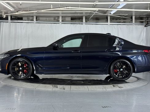 Used 2023 BMW 540i w/ M Sport Package RWD image 2