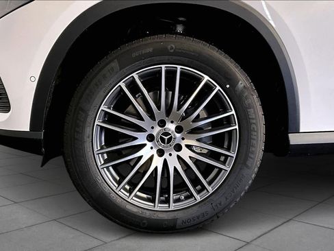 New 2026 Mercedes-Benz GLC 300 4MATIC image 17
