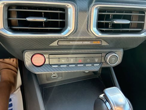 Used 2025 Ford Mustang Premium RWD image 17