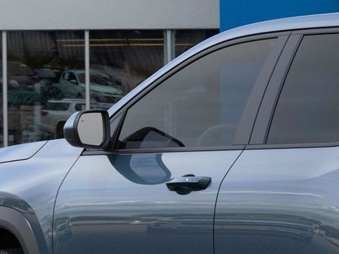 New 2026 Chevrolet Equinox LT image 12