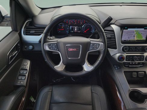 Used 2020 GMC Yukon SLT w/ Open Road Package RWD image 14