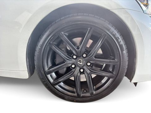 Used 2018 Lexus IS 350 F Sport RWD image 34
