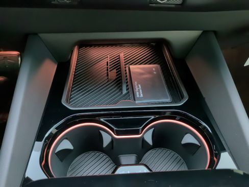 New 2026 BMW 550e xDrive 550e xDrive w/ Executive Package image 19