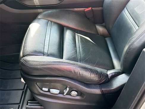 Used 2020 Porsche Cayenne image 20