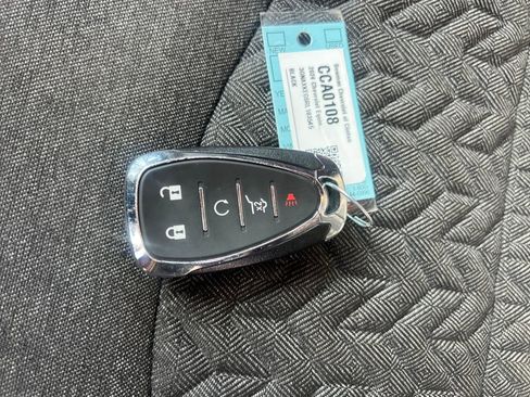 Used 2024 Chevrolet Equinox LT image 30