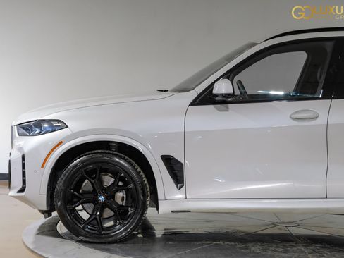 Used 2026 BMW X5 sDrive40i w/ M Sport Package RWD image 13