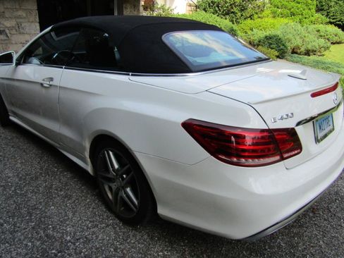 Used 2016 Mercedes-Benz E 400 Cabriolet image 3
