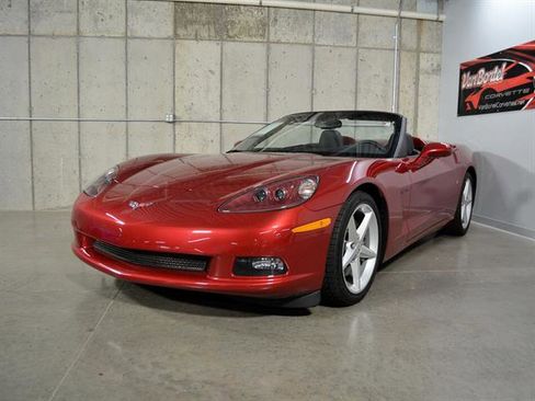 Used 2013 Chevrolet Corvette Convertible image 4