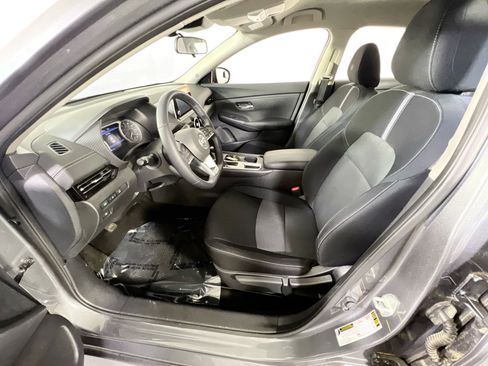 Used 2020 Nissan Sentra SV FWD image 19