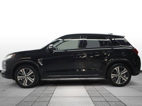 Used 2020 Mitsubishi Outlander Sport SE image 4