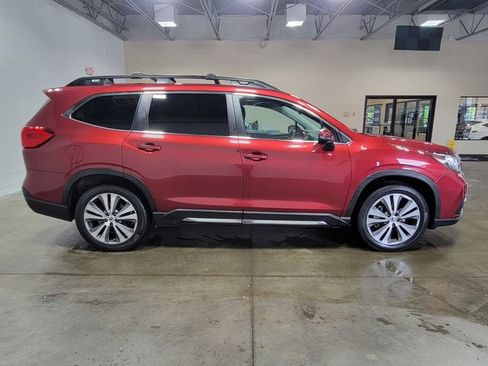 Certified 2022 Subaru Ascent Limited w/ Technology Package AWD/4WD image 7