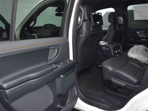 New 2026 Ford Expedition Tremor AWD/4WD image 12