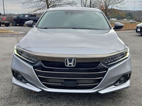 Used 2022 Honda Accord Sport Special Edition image 2