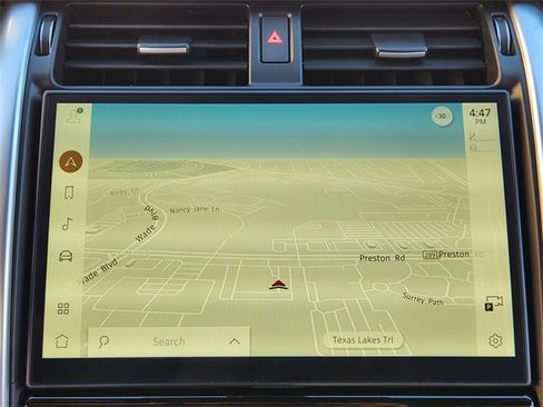 Used 2024 Land Rover Discovery Dynamic SE image 16