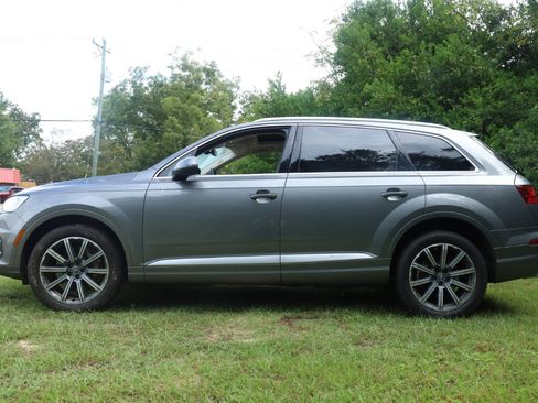 Used 2018 Audi Q7 3.0T Prestige image 4