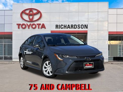 Used 2024 Toyota Corolla LE image 1