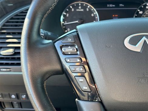 Used 2024 INFINITI QX80 Luxe image 16